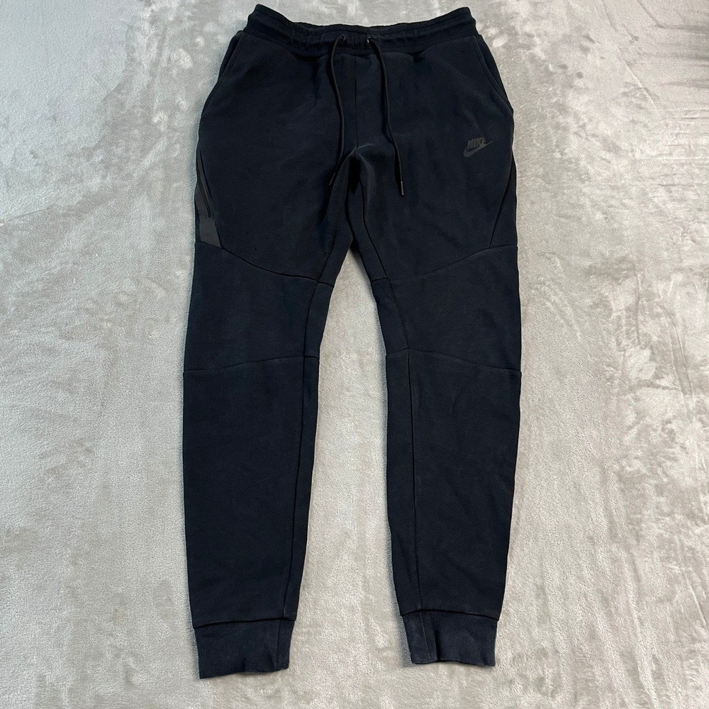 Nike Tech Fleece Joggers Mens Small Black Tapered Sweatpants Training Athleisure